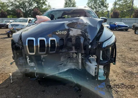 2018 Jeep Cherokee Latitude Plus из США, поврежденный, VIN 1C4PJMLB2JD520937